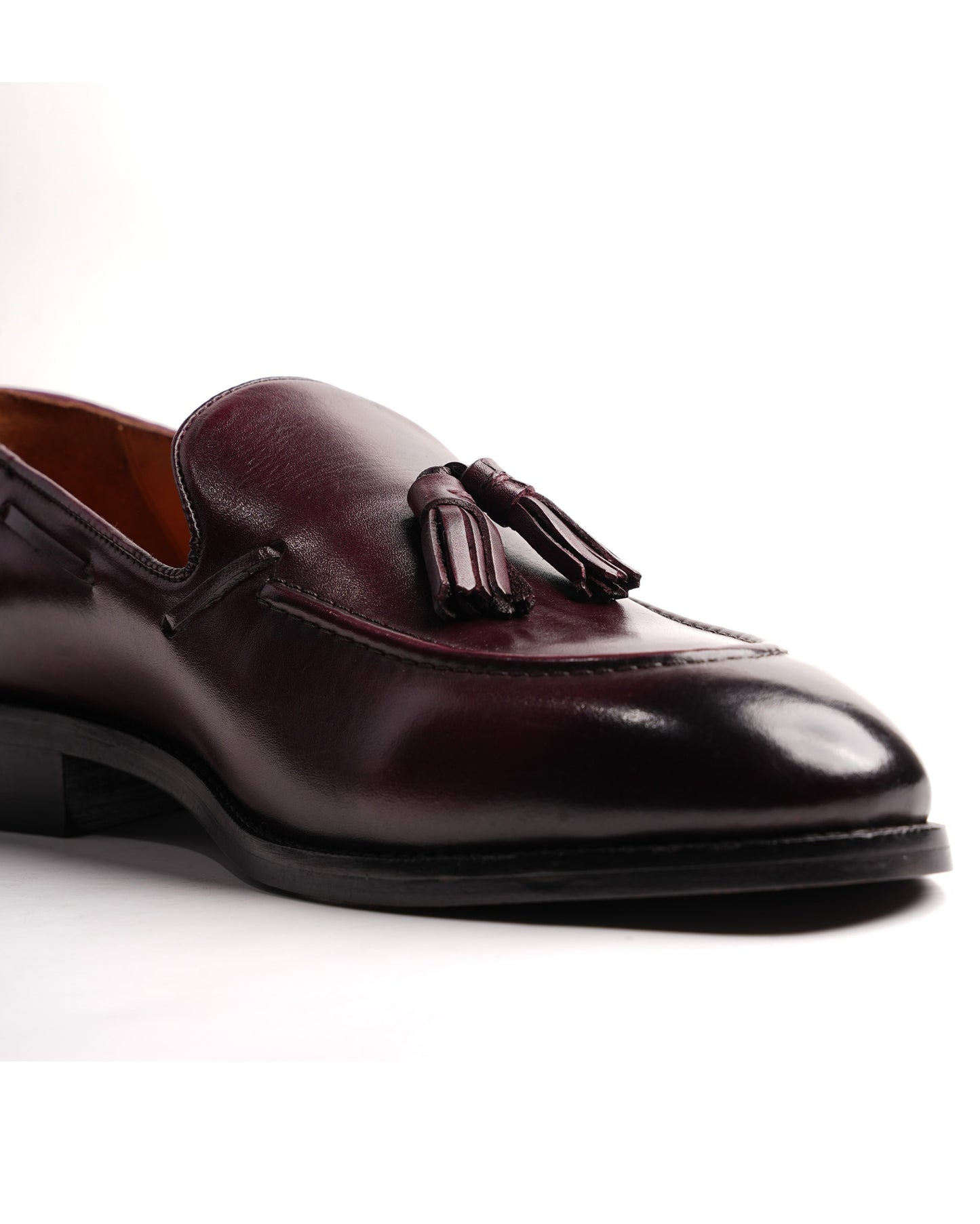 Amalfi Vivo Tassel Loafers - Burgundy
