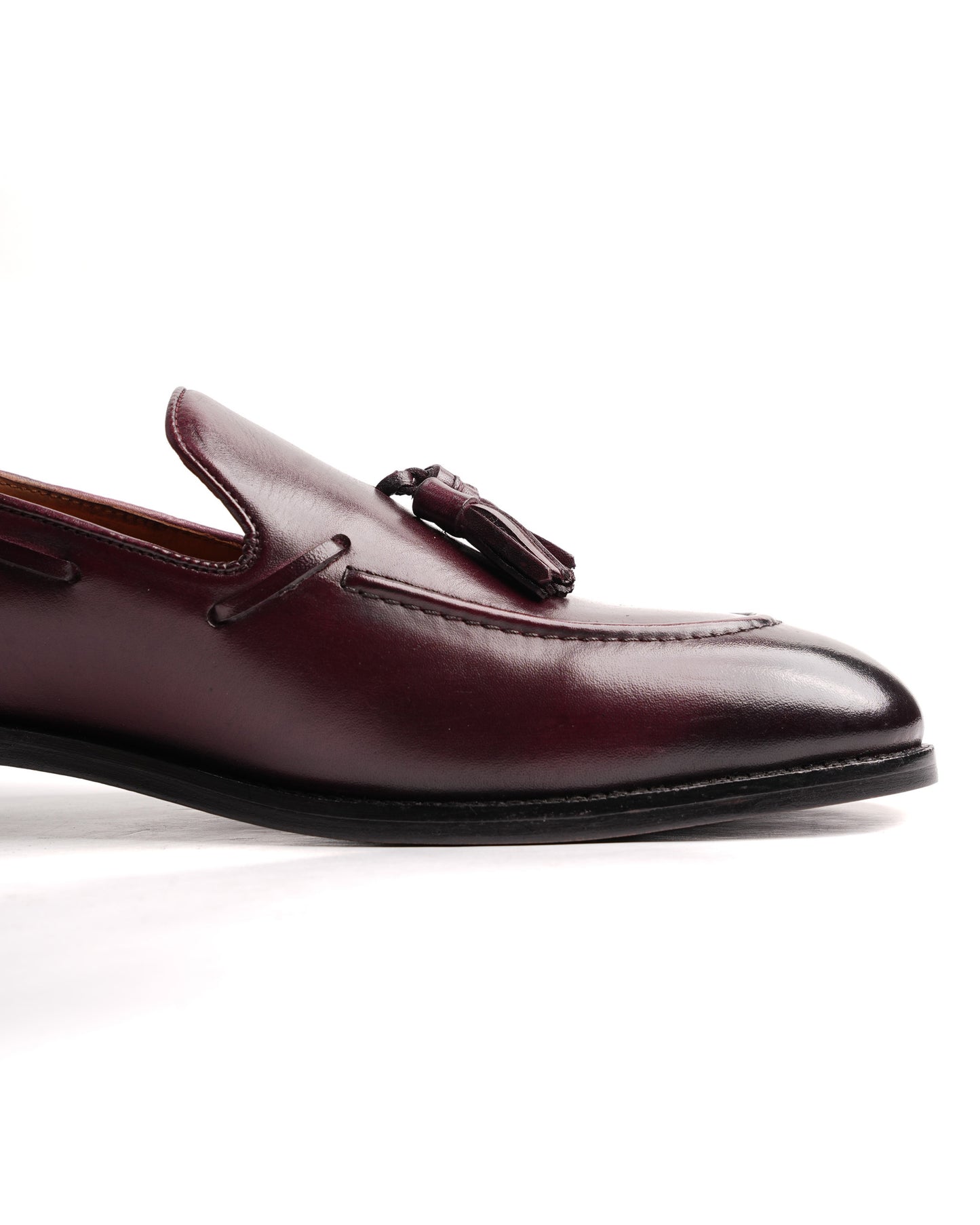 Amalfi Vivo Tassel Loafers - Burgundy